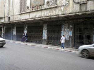 155 debut rue de tlemcen,a droite ancien cinema REX